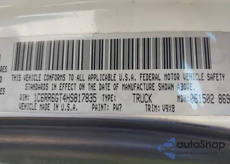 2017 Ram 1500 Slt 4X2 6'4 Box from USA, damaged, VIN 1C6RR6GT4HS817835